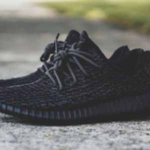 Adidas Yeezy 350 Boost Women’s Size 6.5